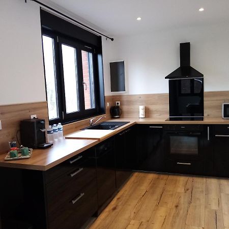 Duplex Agreable Et Spacieux 3 Chb Dont 1 Communicante Vendeville Bagian luar foto
