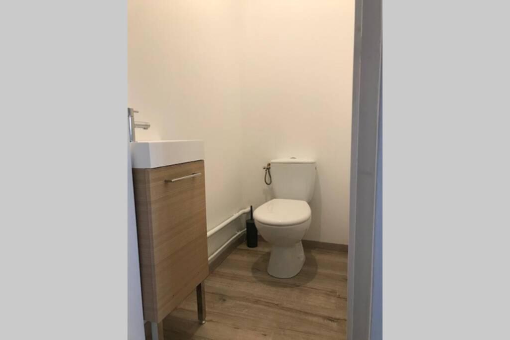 Duplex Agreable Et Spacieux 3 Chb Dont 1 Communicante Vendeville Bagian luar foto